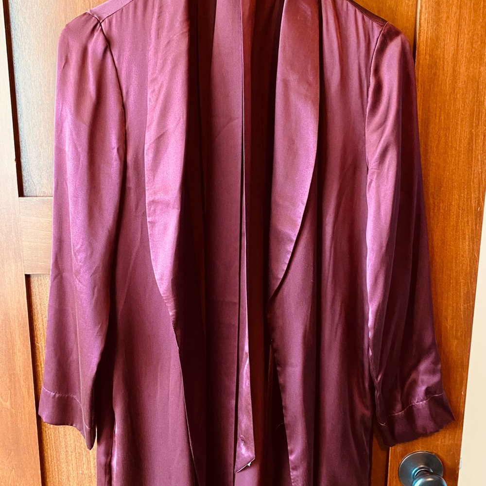 Cuyana Elegant Burgundy Silk Tie Blazer/Robe